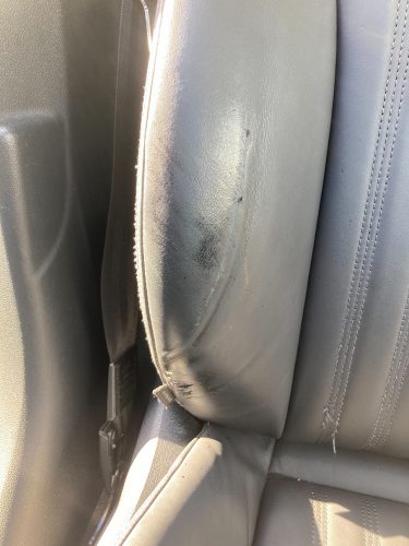 運転席サイドサポート部溶け・テカり | アウディRS6 | 神戸市中央区