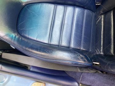 シート擦れ・破れ | ポルシェカレラ2 | 神戸市北区Part1