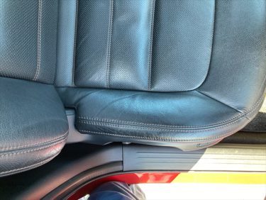 運転席シートのシワ | マツダ・CX-5 | 神戸市長田区