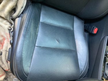 パンチングシート破れ | レクサスGS | 神戸市灘区