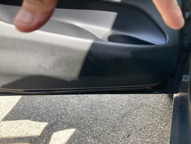 ドア内張りのベタツキリペア | BMW・X5 | 兵庫県神戸市長田区