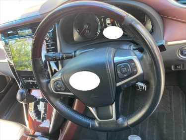 ステアリングの表皮めくれ | トヨタ・ハリアー | 兵庫県神戸市北区