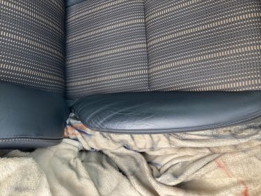 サイドサポートのシワ | ホンダ・フリード | 兵庫県神戸市西区