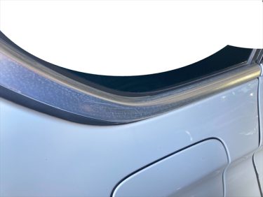 ドアメッキモールの腐食磨き | BMW・X5 | 兵庫県神戸市中央区