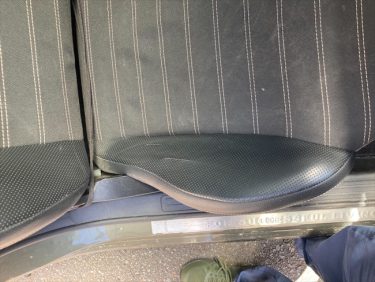 パンチングシート裂け | フィアット500バイディーゼル | 兵庫県加東市