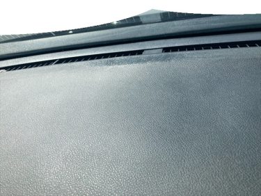 【NC】ダッシュボードのベタツキ | トヨタ・ヴェルファイア | 兵庫県神戸市西区