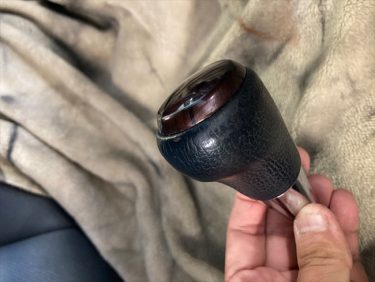 シフトノブの擦れリペア | トヨタ・ハリアー | 兵庫県神戸市西区