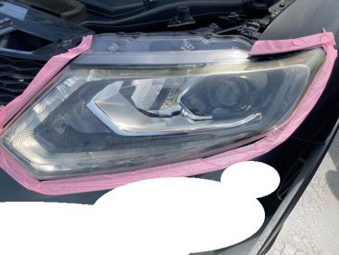 ヘッドライトの黄ばみ | 日産エクストレイル | 兵庫県神戸市西区