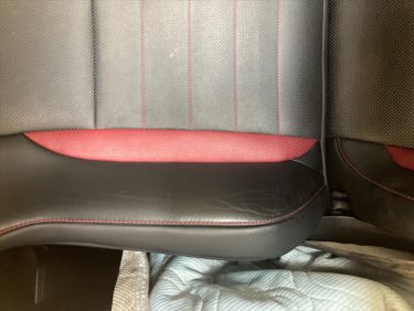 運転席シートのシワリペア | レクサスNX | 兵庫県神戸市灘区