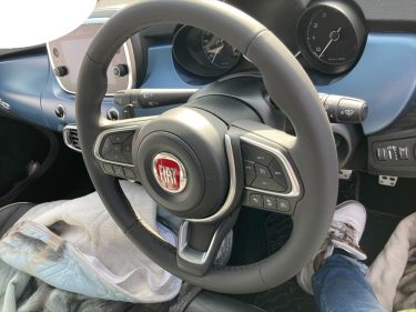 ハンドルの塗装剥げリペア | フィアット・500X | 兵庫県神戸市西区