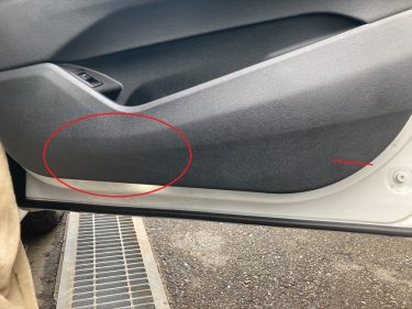 ダッシュボードの線傷リペア | BMW・X1 | 兵庫県神戸市西区